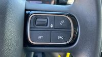 Citroen C3 1.2 PureTech 83ch S&S Shine — photo 18