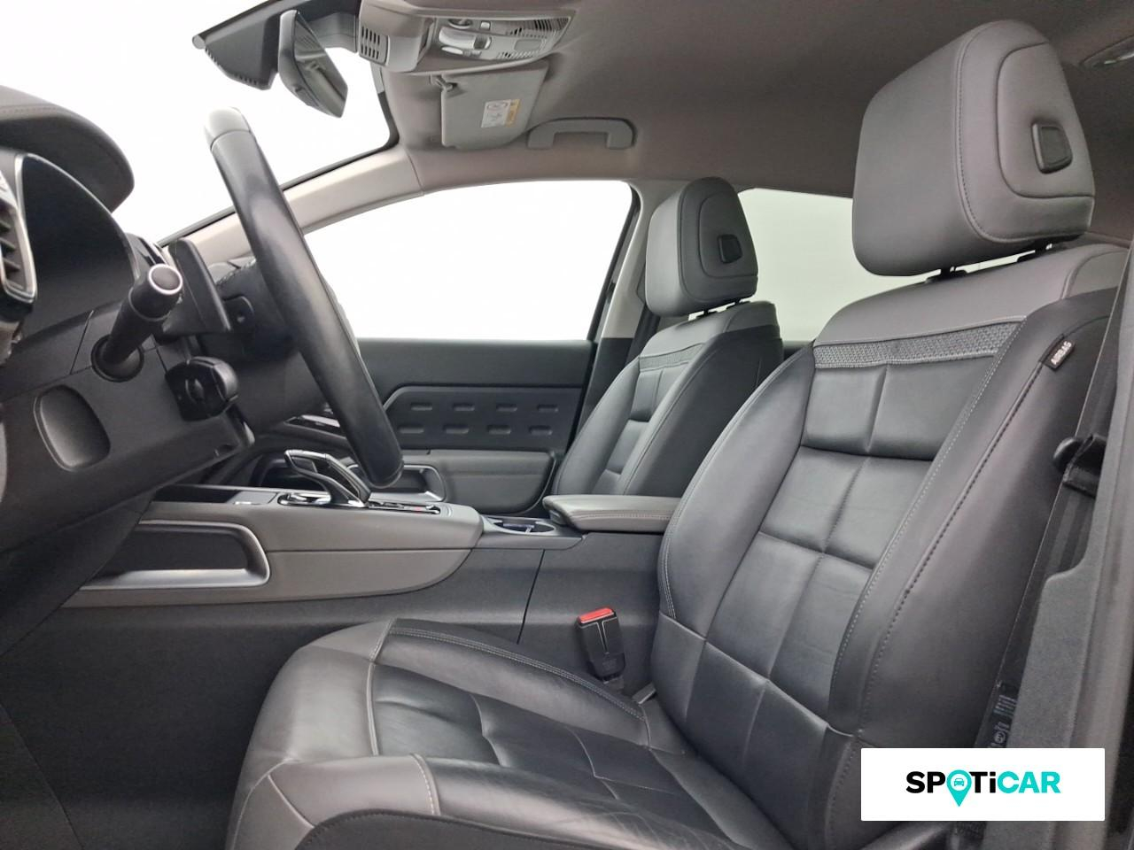 Citroën C5 Aircross hybrid 225ch shine pack e-eat8 — photo 9