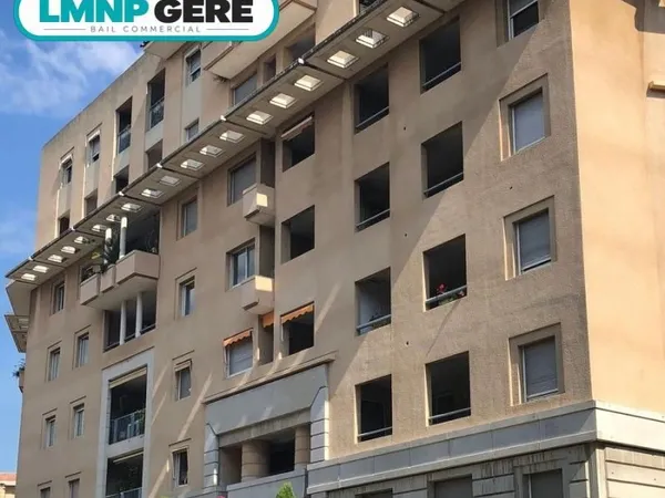 Studio 1 pièce 16 m²