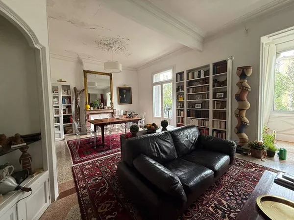 Appartement 4 pièces 130 m²