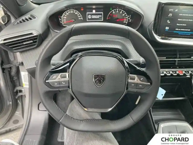 Peugeot 2008 puretech 100 s&amp;s bvm6 — photo 17