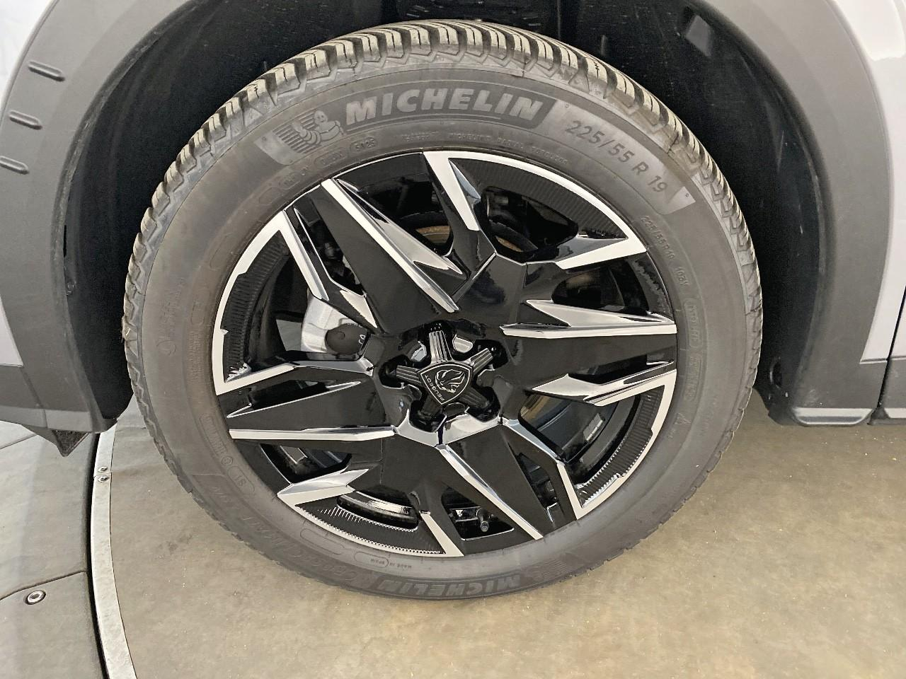Peugeot 3008 hybrid 145 e-dcs6 allure business — photo 11