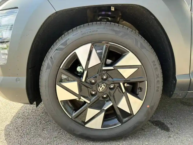 Hyundai Kona hybrid 138 — photo 6