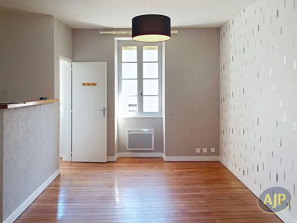 Place Napoléon, T2 de 41 m²