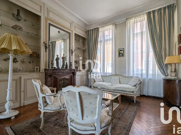 Maison 8 pièces 176 m²