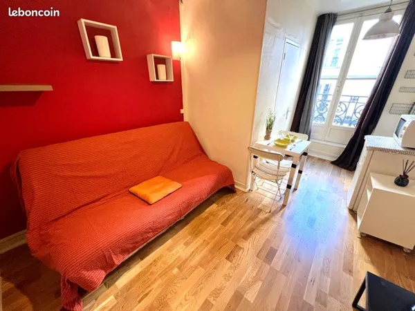 Paris 9e - Grands Boulevards / Drouot | Studio avec balcon au sein d'un bel immeuble rénové