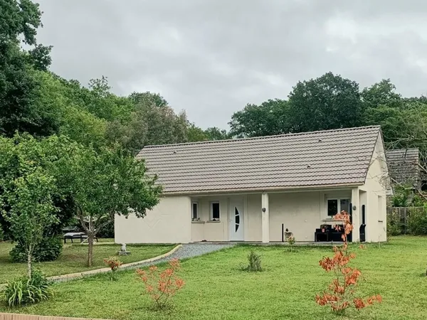 Venables entre Gaillon et les Andelys - Maison de 54 m2 récente de plain pied sans travaux avec dépe