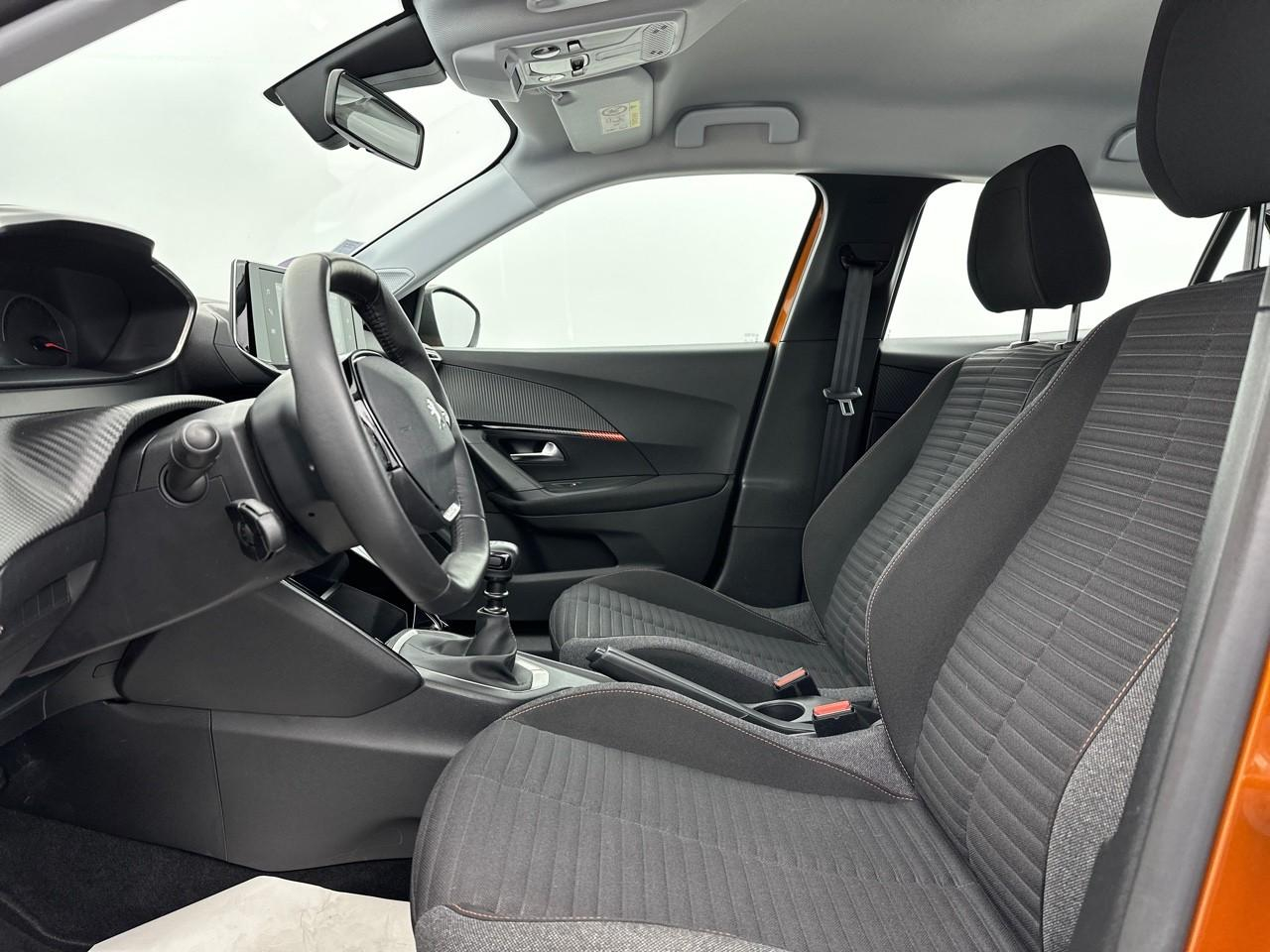 Peugeot 2008 puretech 100 s&s bvm6 active — photo 10