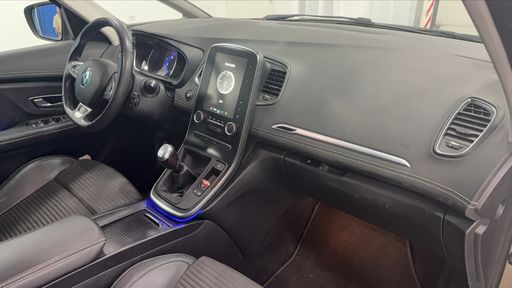 Renault Scenic 1.7 dCi 120 - Intens – 2020 – 85240 km – Diesel – Boîte Manuelle — photo 15