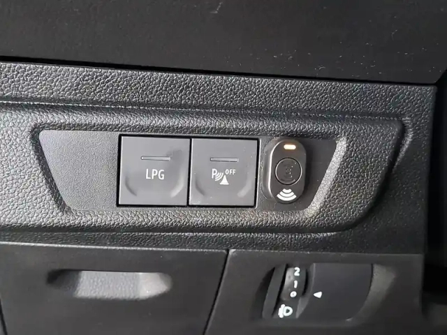 Dacia Sandero eco-g 100 — photo 3