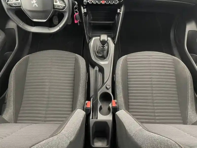 Peugeot 208 puretech 100 s&amp;s bvm6 — photo 27