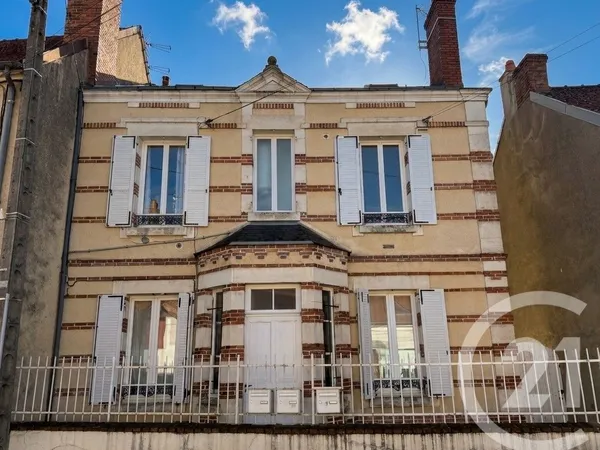Immeuble 175 m²