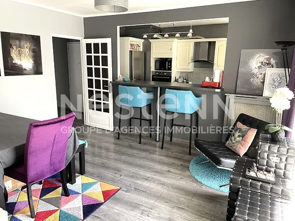 Appartement 4/ 5 pièces à Houilles