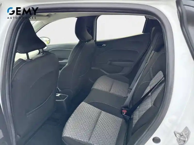 Renault Clio tce 90 — photo 42
