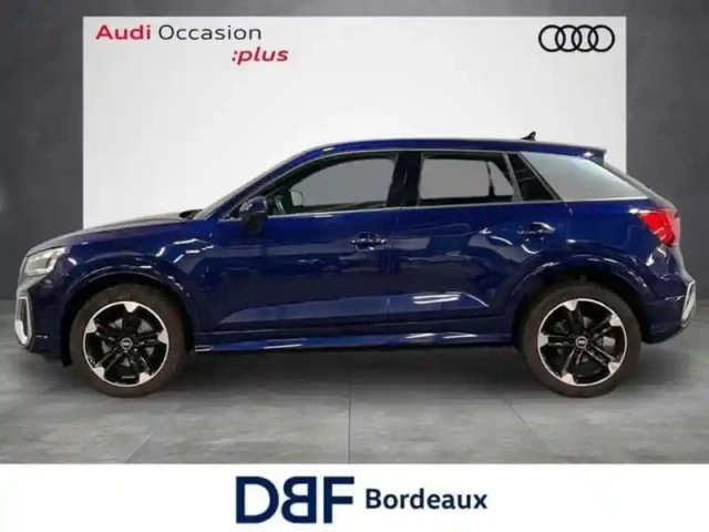 Audi Q2 35 tfsi 150 s tronic 7 s line plus — photo 2