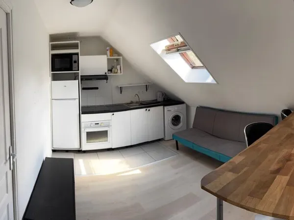 T2 meublé 17 m² - Centre de Rosny-sur-Seine