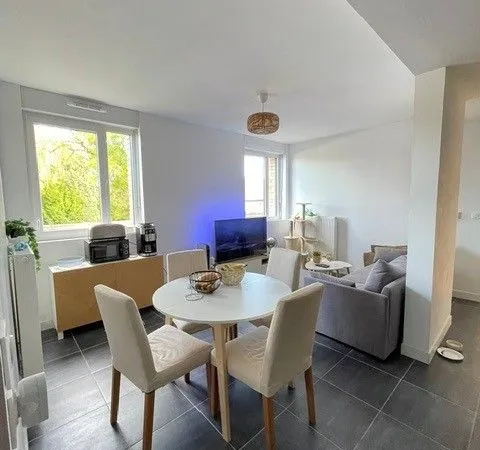 Appartement T4 de 60 m² -Pkg- Saint André lez Lille