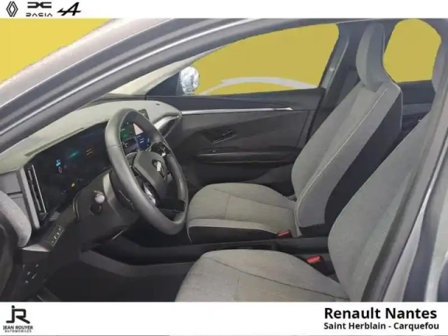 Renault Megane e-tech electric ev60 220ch equilibre super charge — photo 4