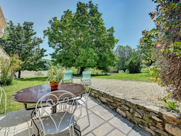 Location meublée 35m² - Forcalquier - 6 mois