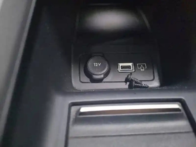 Peugeot 308 puretech 130ch s&amp;s eat8 — photo 29