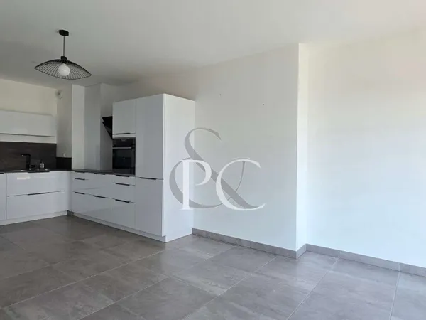 Appartement 4 pièces 103 m²