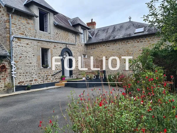 Maison de maître spacieuse à Sartilly Baie Bocage - 7 pièces, 170 m², proche commodités