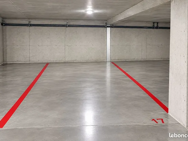 Parking sécurisé - Porte de France, près du CERN