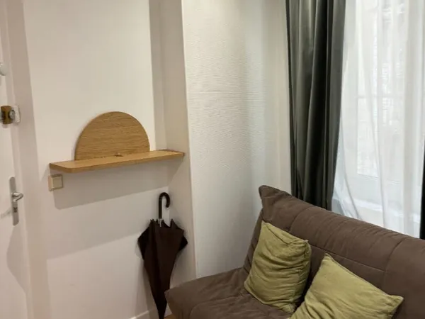 Appartement Location Paris 1p 17m² 713€