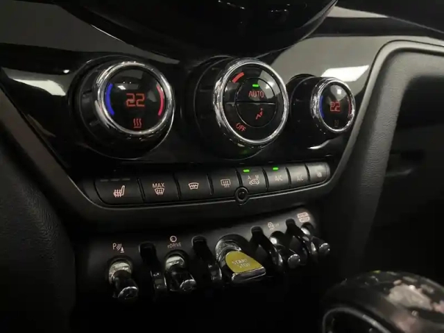 Mini Countryman cooper se 125ch + 95ch edition premium plus all4 bva6 — photo 15