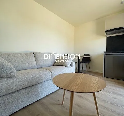 Studio 1 pièce 17 m²