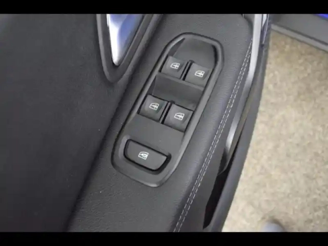 Dacia Duster 1.5 blue dci 115ch prestige 4x2 — photo 14