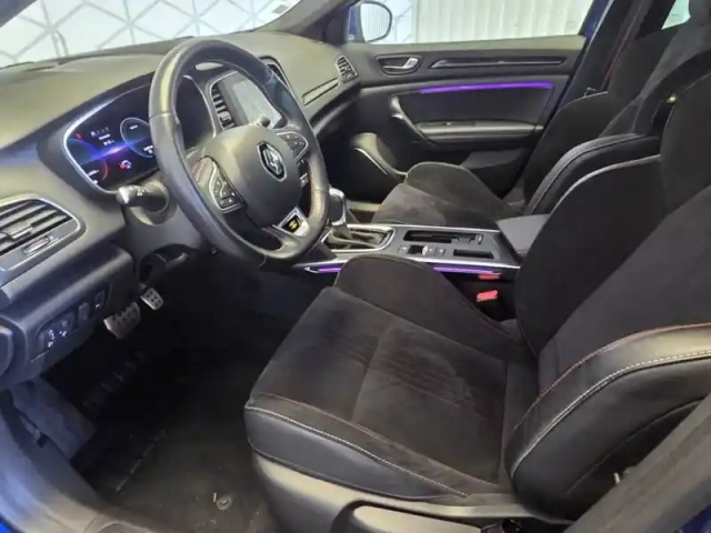 Renault Megane mégane iv berline e-tech plug-in hybride 160 — photo 8