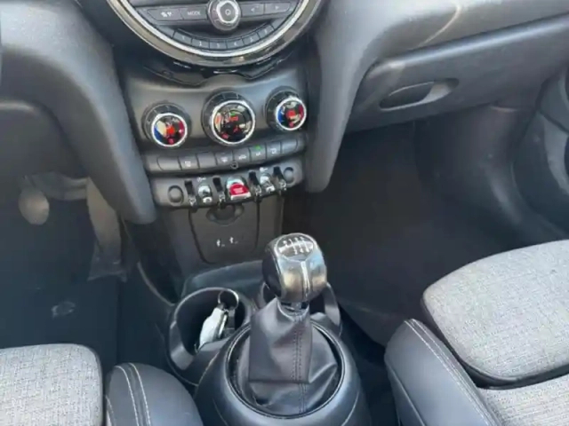 Mini Mini 5 portes cooper 136ch heddon street euro6d-t — photo 7