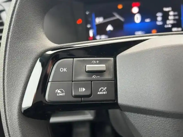 Opel Vivaro fg m 2.0 bluehdi 145ch pack premium connect 3 places + plancher — photo 11