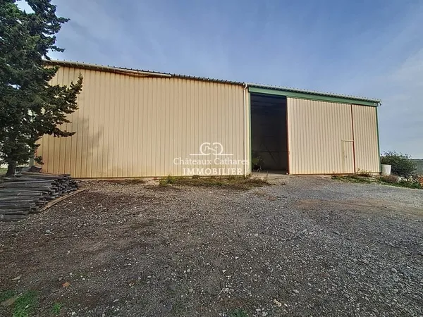 Immeuble industriel 280 m²