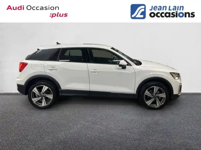 Audi Q2 35 tfsi 150 s tronic 7 — photo 4