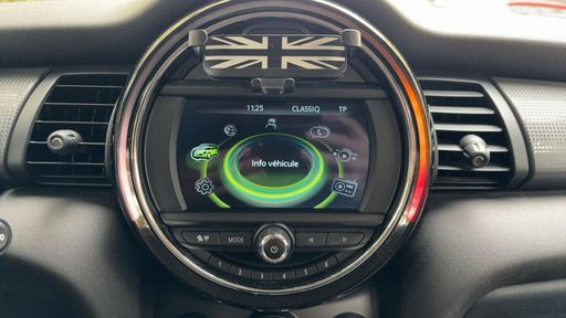 Mini Mini 1.5 Cooper 136 - Chili – 2017 – 58975 km – Essence – Boîte Manuelle — photo 28