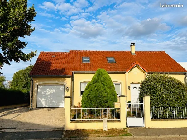 Maison indépendante plein pieds 143 m2