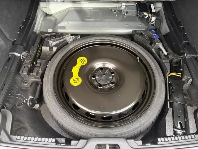 Volvo V60 micro hybride essence b4 197 ch dct7 — photo 30