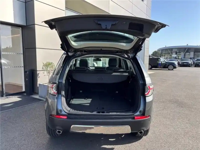 Land Rover Discovery Sport mark iv td4 180ch bva — photo 12