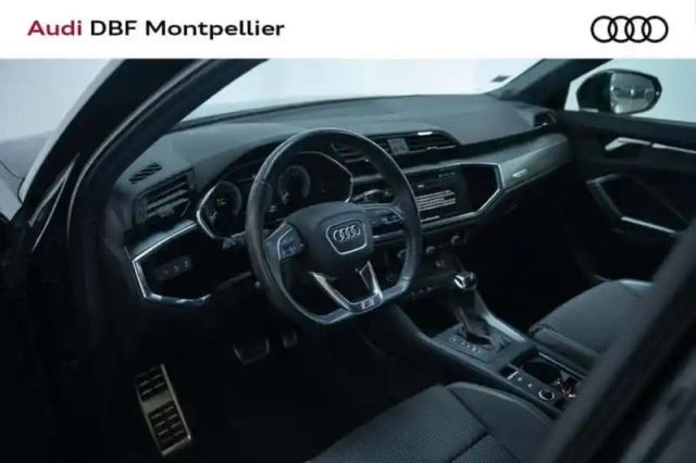 Audi Q3 45 tfsie 245 ch s tronic 6 s line — photo 2