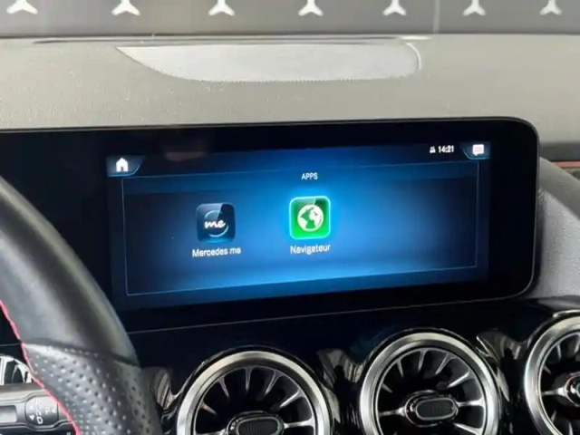 Mercedes Gla 200 d amg line — photo 42
