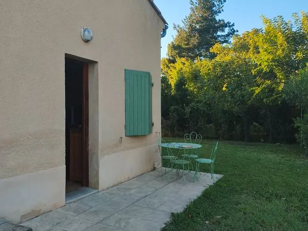 Appartement meublé Entraigues