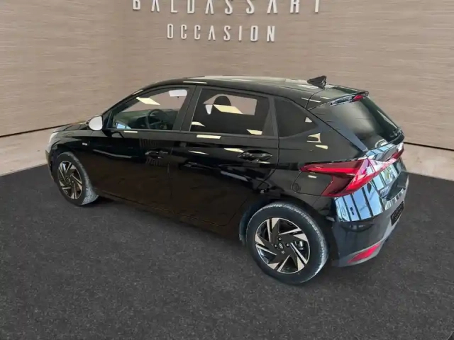 Hyundai I20 1.0 t-gdi 100 dct-7 hybrid 48v — photo 5