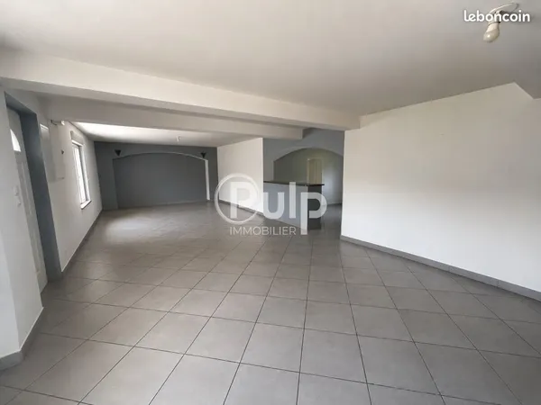 Longère 9 pièces 211 m²