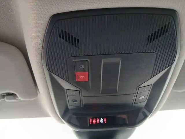 Peugeot 308 bluehdi 130ch s&amp;s bvm6 — photo 20