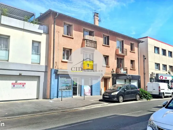 Local commercial 53 m² Saint-Priest