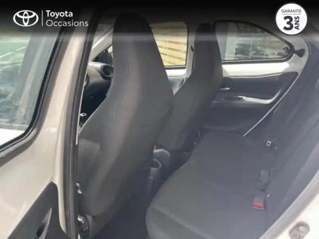 Toyota Aygo X 1.0 vvt-i 72ch active business — photo 12