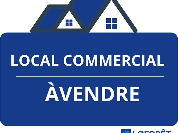 À vendre à Dax, en emplacement n°1, murs commerciaux d'environ 110 m² vendus loués.