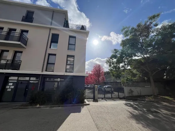 Garage et parking Location Saint-Étienne 37€